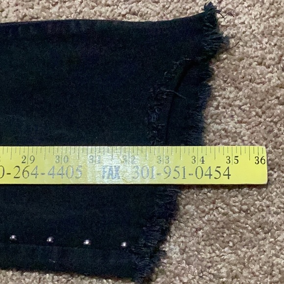 ⭐️ WilliamRast Black Flare Cropped Studded Jeans - Size 29 - Picture 7 of 9